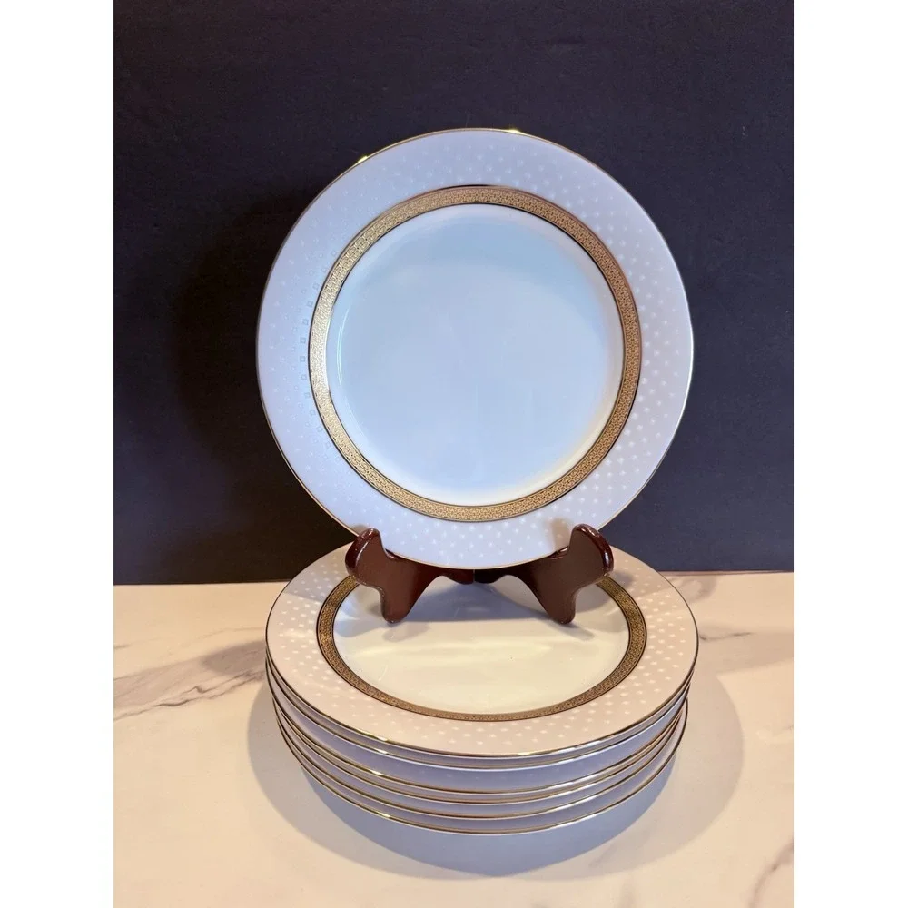 Noritake Metropolitan Gold 4337 Luncheon Plates 9